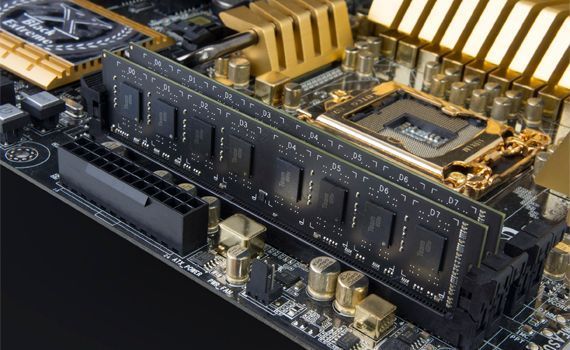 Модуль пам`ятi DDR3 4GB/1600 Team Elite (TED34G1600C1101) 56455 фото