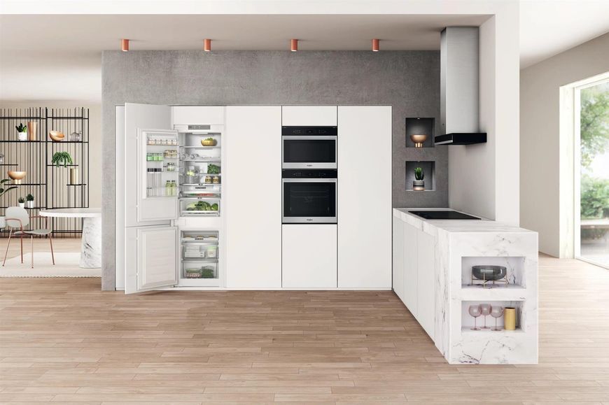 Вбудований холодильник Whirlpool WHC18T573 424743 фото