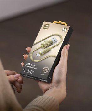 Кабель Luxe Cube Premium USB - micro USB (M/M), 1 м, золотистий (8889986489885) 340045 фото