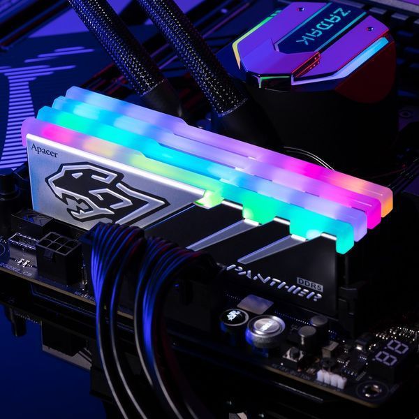 Модуль пам`ятi DDR5 2x16GB/5600 Apacer Panther RGB (AH5U32G56C5229BAA-2) 540048 фото